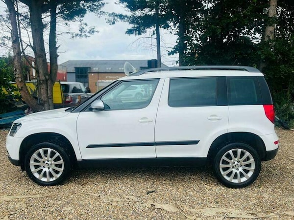 Used Skoda Yeti 2015 for sale - 75149085: Photo 9