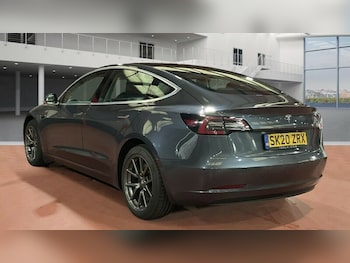 Used Tesla Model 3 2020 for sale - 76256902: Photo 3