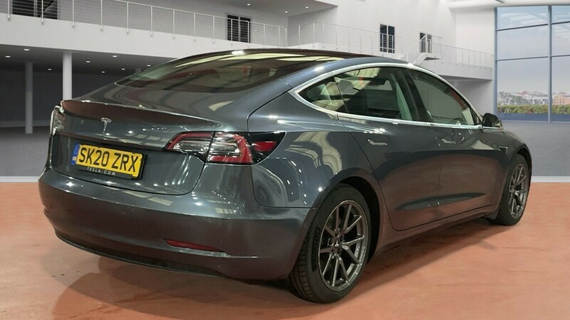 Used Tesla Model 3 2020 for sale - 76256902: Photo 5