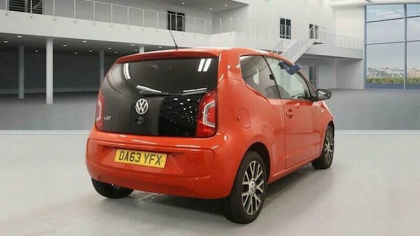 Used Volkswagen up! 2014 for sale - 76323841: Photo 5