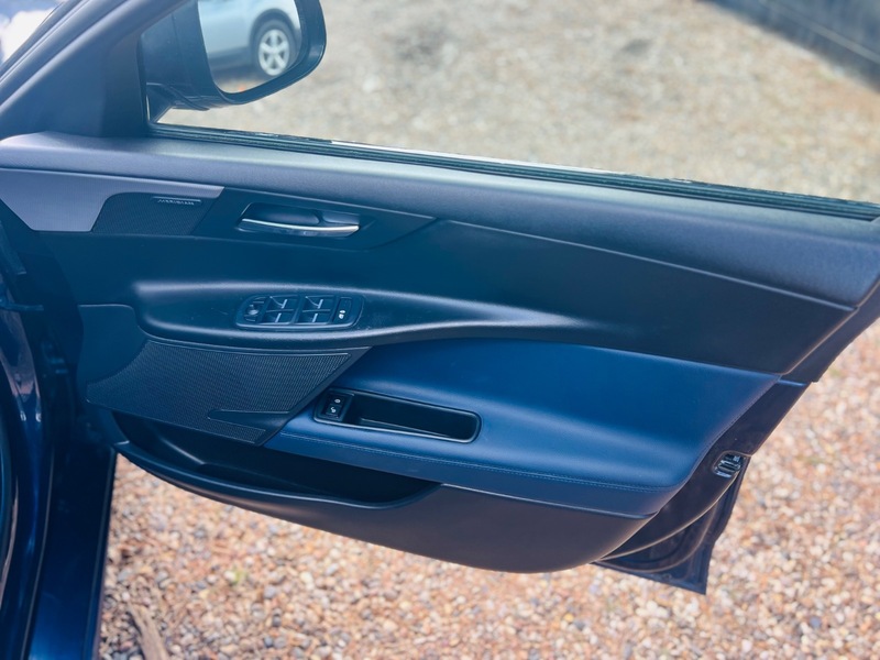 Used Jaguar XE 2016 for sale - 76029947: Photo 17