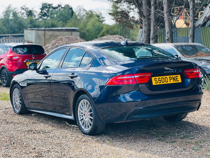 Used Jaguar XE 2016 for sale - 76029947: Photo 5