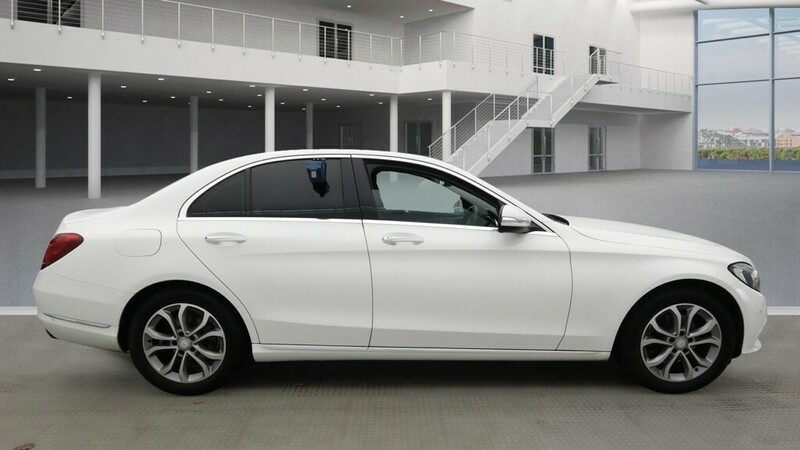 Used Mercedes-Benz C Class 2014 for sale - 76497026: Photo 7