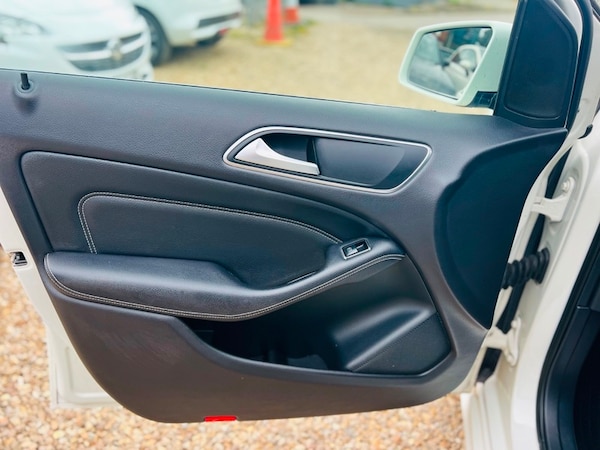 Used Mercedes-Benz B Class 2012 for sale - 74993591: Photo 12