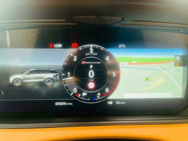 Used Land Rover Range Rover Velar 2018 for sale - 74993571: Photo 20