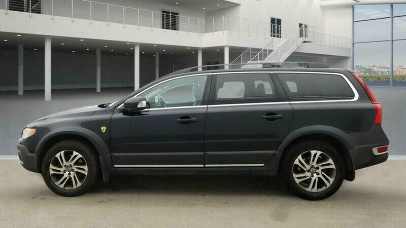 Used Volvo XC70 2011 for sale - 76163757: Photo 8