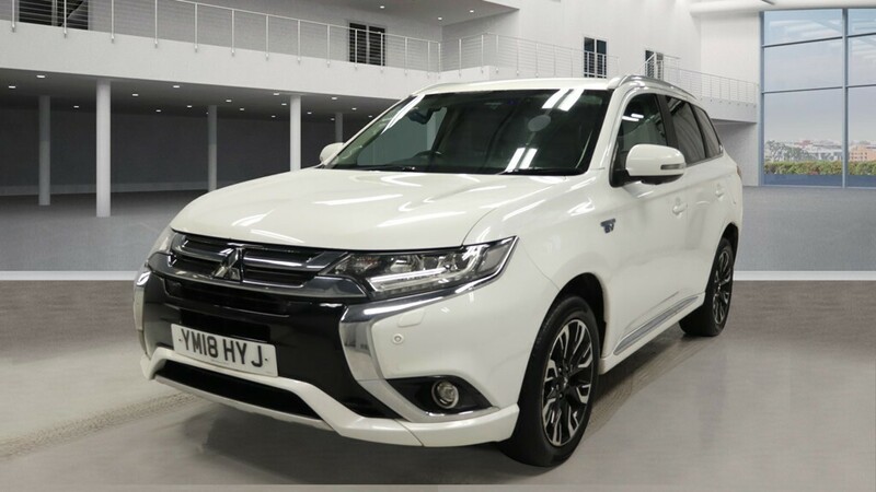 Used Mitsubishi Outlander 2018 for sale - 76631130: Photo 3