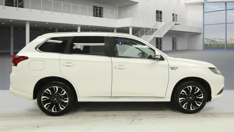 Used Mitsubishi Outlander 2018 for sale - 76631130: Photo 6