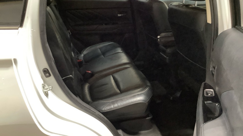 Used Mitsubishi Outlander 2018 for sale - 76631130: Photo 9