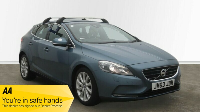 Used Volvo V40 2013 for sale - 76821356: Photo 1