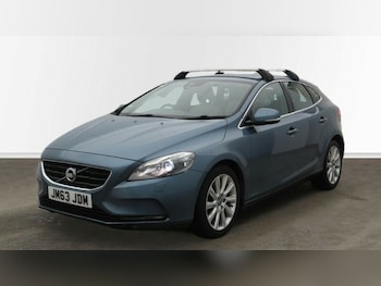 Used Volvo V40 2013 for sale - 76821356: Photo