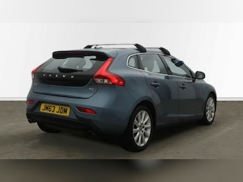 Used Volvo V40 2013 for sale - 76821356: Photo