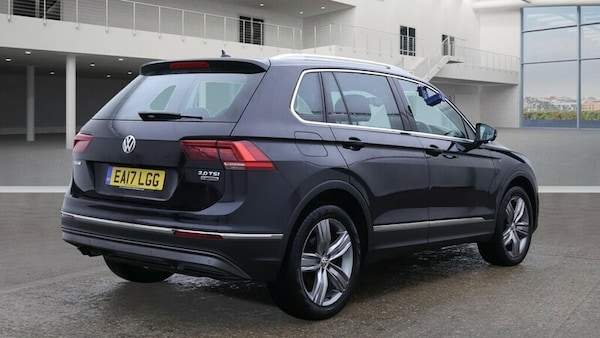 Used Volkswagen Tiguan 2017 for sale - 76323846: Photo 5