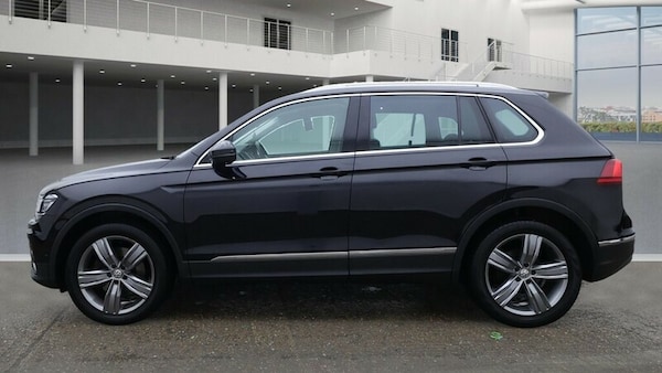 Used Volkswagen Tiguan 2017 for sale - 76323846: Photo 7