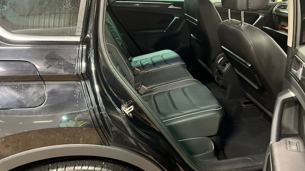 Used Volkswagen Tiguan 2017 for sale - 76323846: Photo 9