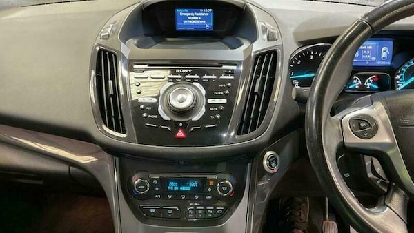 Used Ford Kuga 2015 for sale - 75254306: Photo 10