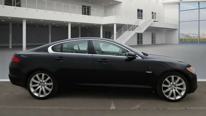 Used Jaguar XF 2010 for sale - 76380214: Photo 6
