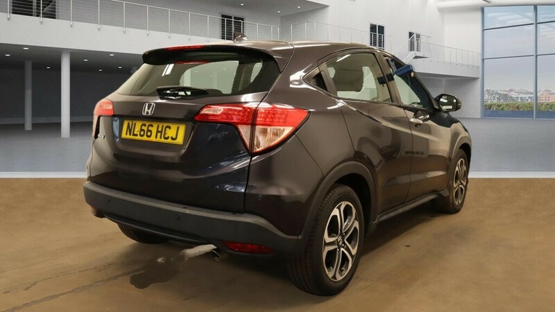 Used Honda HR-V 2016 for sale - 76386970: Photo 5