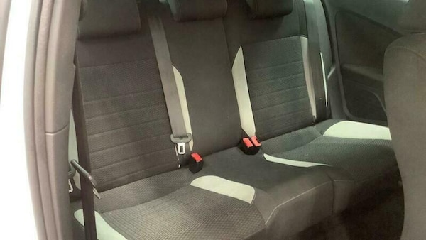Used Volkswagen Polo 2013 for sale - 75974785: Photo 8