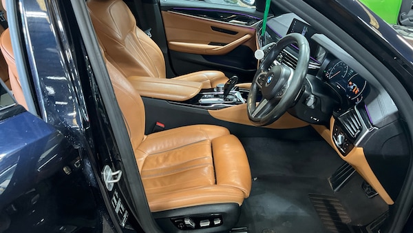 Used BMW 5 Series 2018 for sale - 76323868: Photo 9