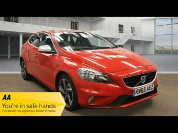 2015 - T3 [152] R DESIGN Nav 5dr