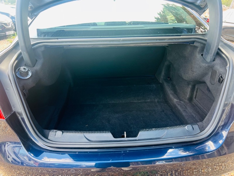 Used Jaguar XE 2016 for sale - 76665884: Photo 15