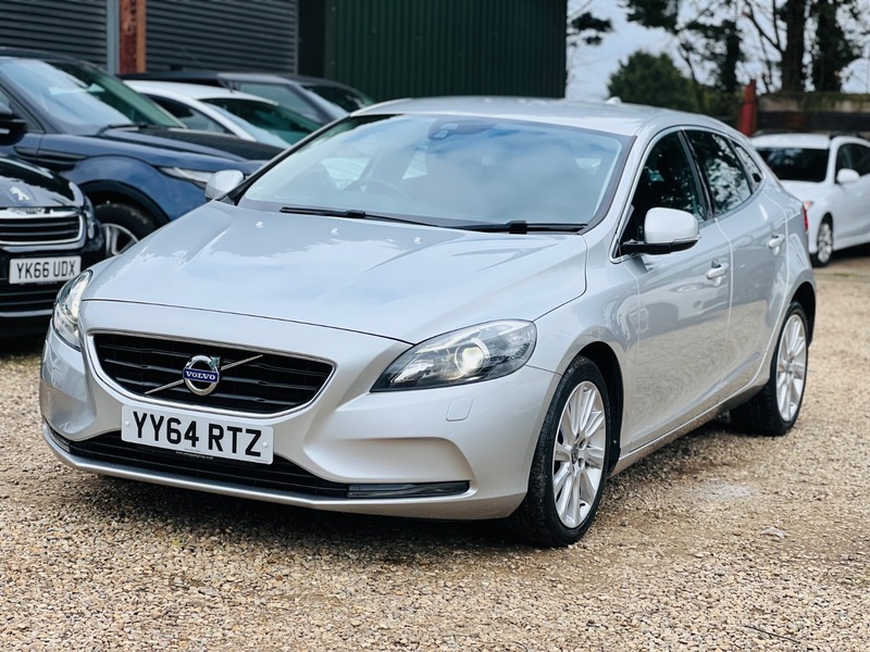 Used Volvo V40 2014 for sale - 76304566: Photo 5
