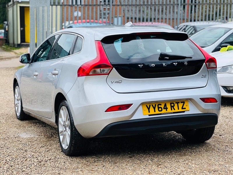 Used Volvo V40 2014 for sale - 76304566: Photo 8