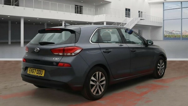 Used Hyundai i30 2017 for sale - 75236574: Photo 5
