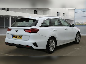 Used Kia Ceed 2019 for sale - 75307590: Photo