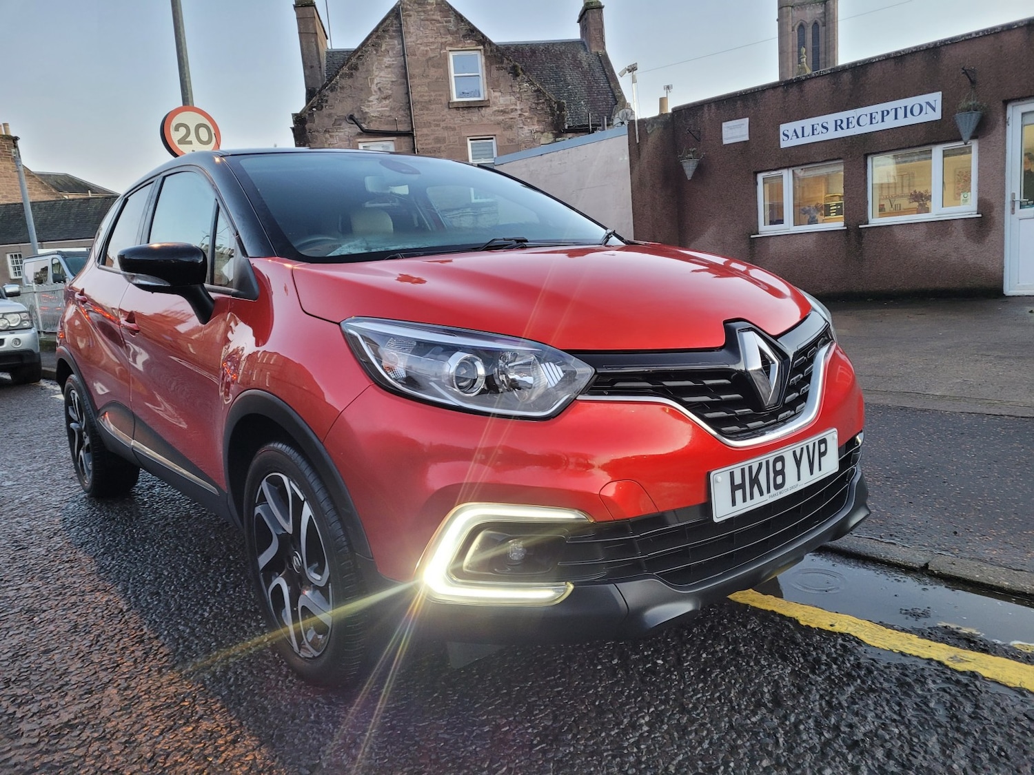 Used Renault Captur 2018 for sale - 77465170: Photo 8