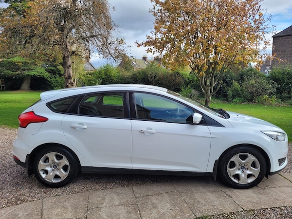 Used Ford Focus 2015 for sale - 76237262: Photo 1