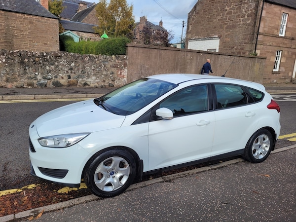 Used Ford Focus 2015 for sale - 76237262: Photo 8