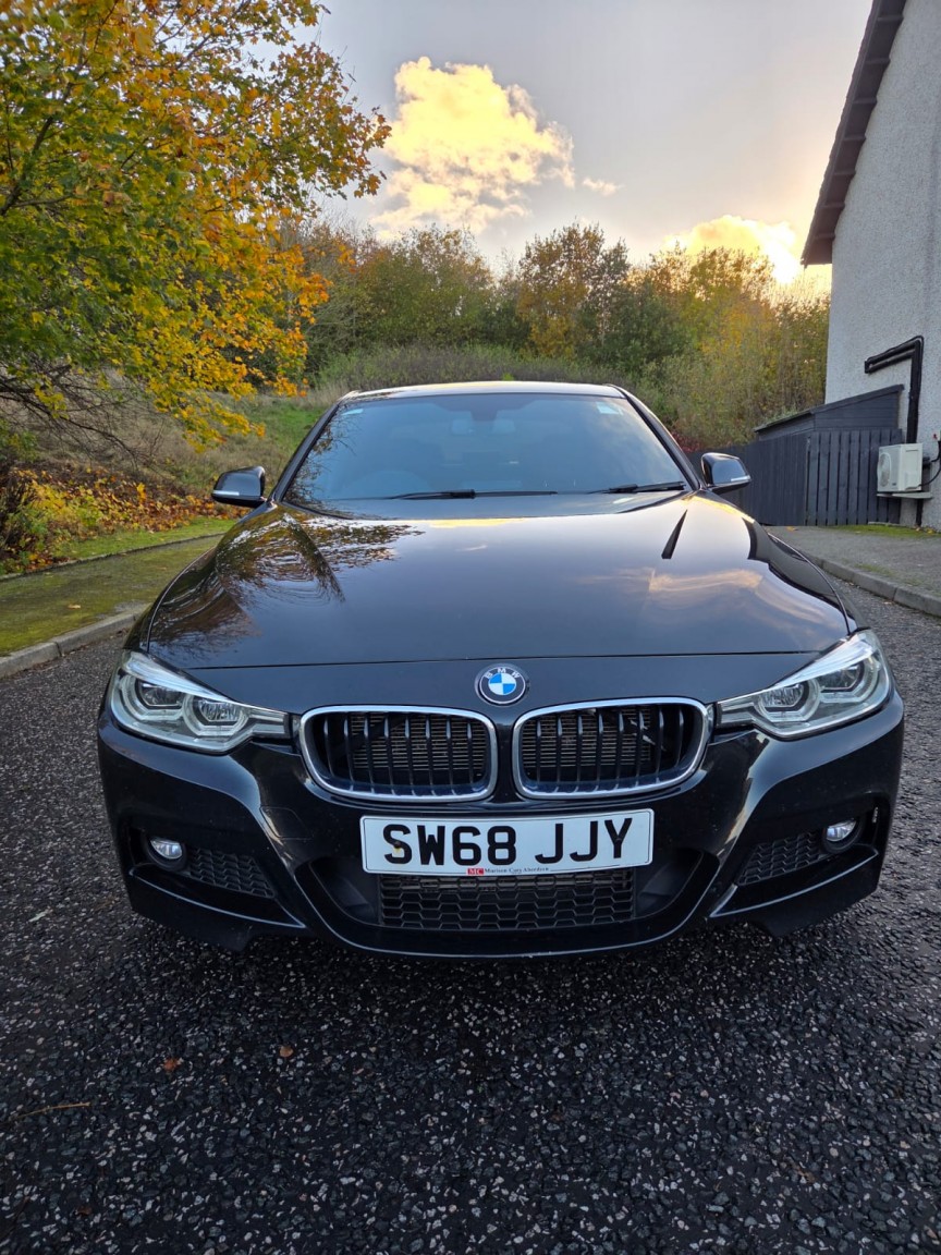 Used BMW 3 Series 2018 for sale - 76397121: Photo 2