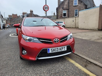 Used Toyota Auris 2013 for sale - 75691838: Photo