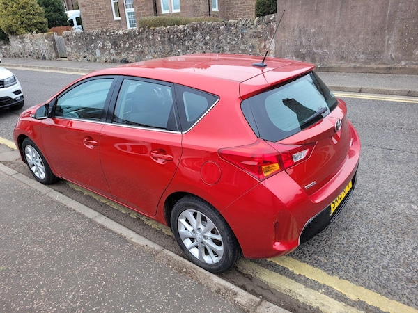 Used Toyota Auris 2013 for sale - 75691838: Photo 4
