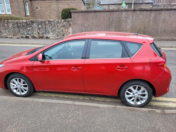 Used Toyota Auris 2013 for sale - 75691838: Photo 6