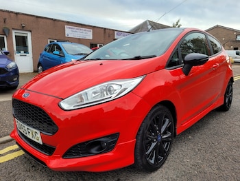 Used Ford Fiesta 2015 for sale - 76186753: Photo