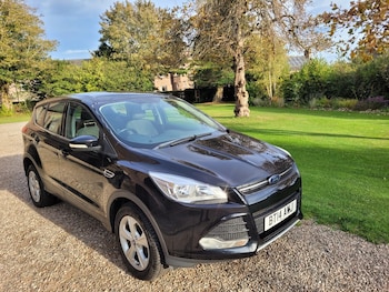 Used Ford Kuga 2014 for sale - 76225332: Photo