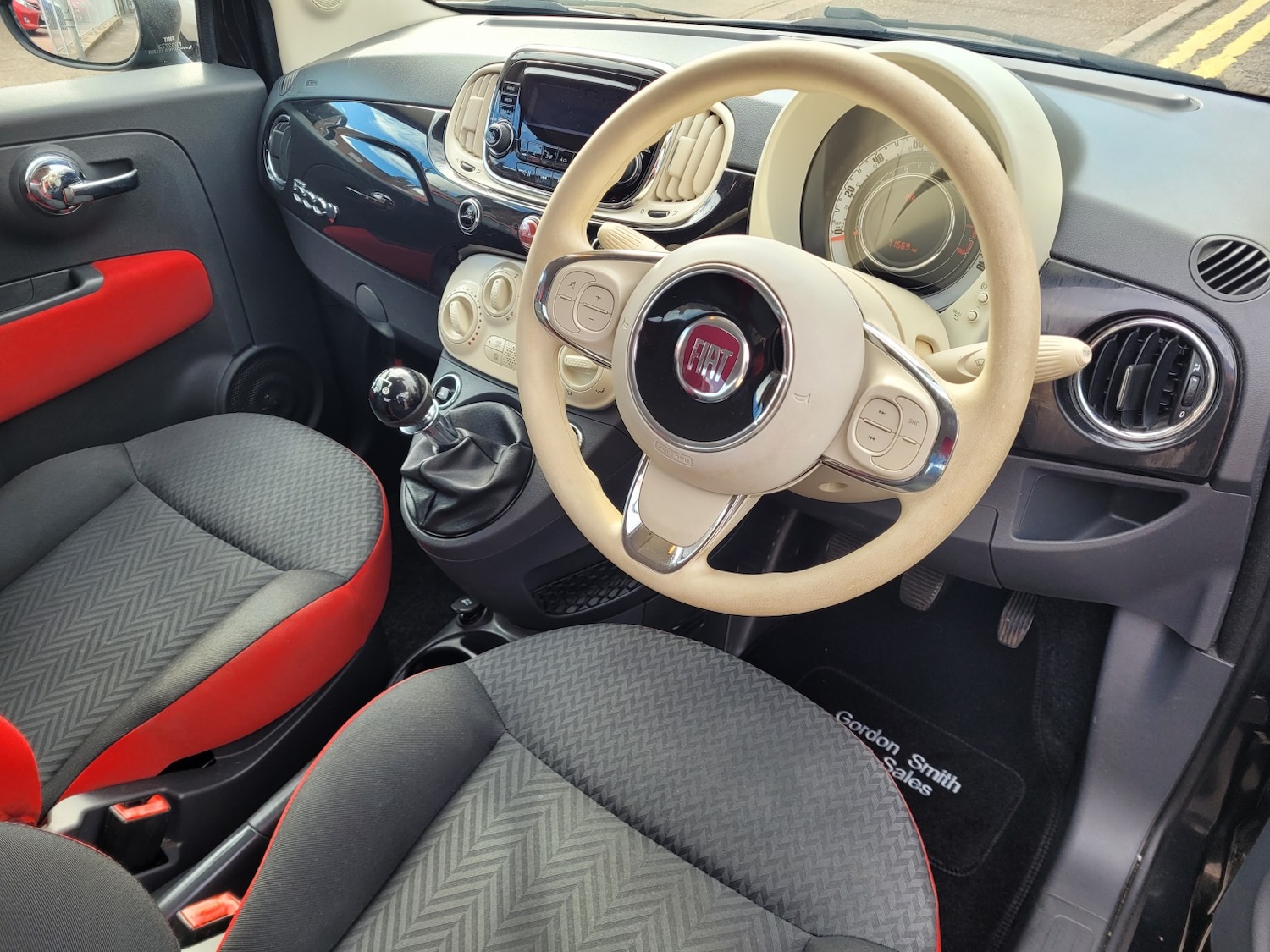 Used Fiat 500 2017 for sale - 76186752: Photo 8