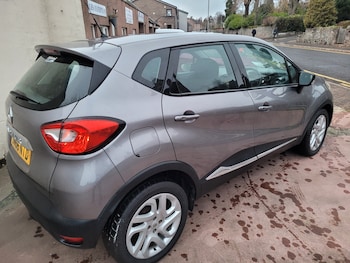 Used Renault Captur 2016 for sale - 76624431: Photo