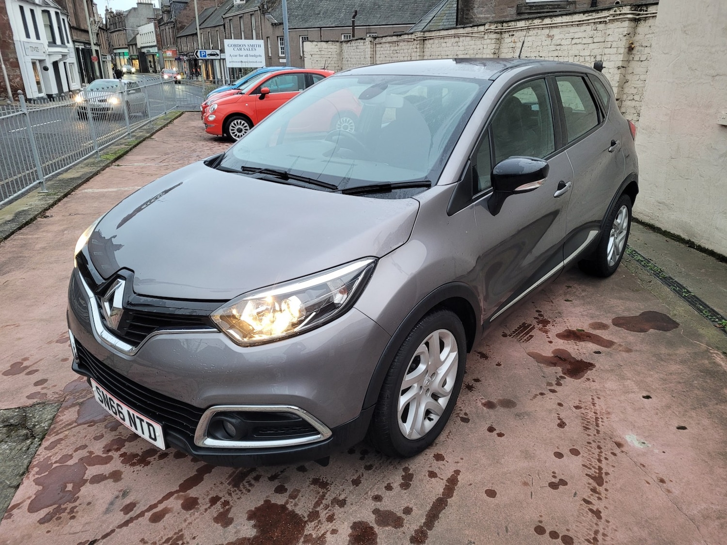 Used Renault Captur 2016 for sale - 76624431: Photo 5