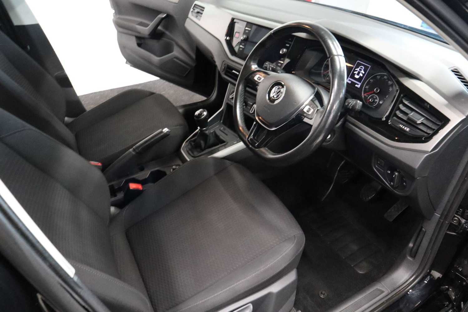 Used Volkswagen Polo 2018 for sale - 76389218: Photo 13