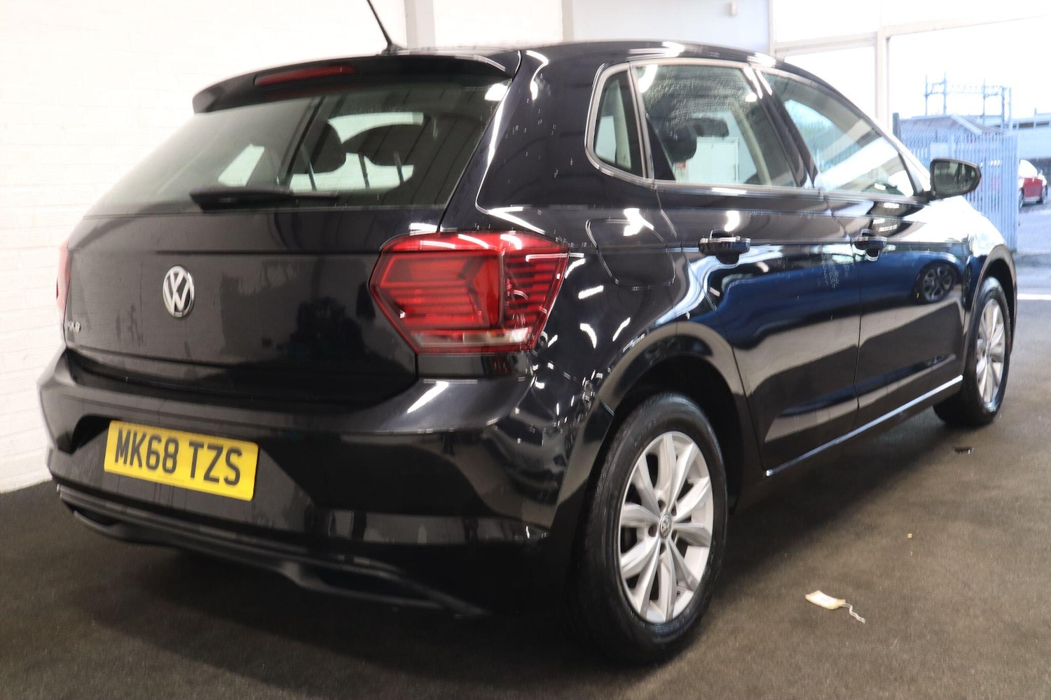 Used Volkswagen Polo 2018 for sale - 76389218: Photo 9
