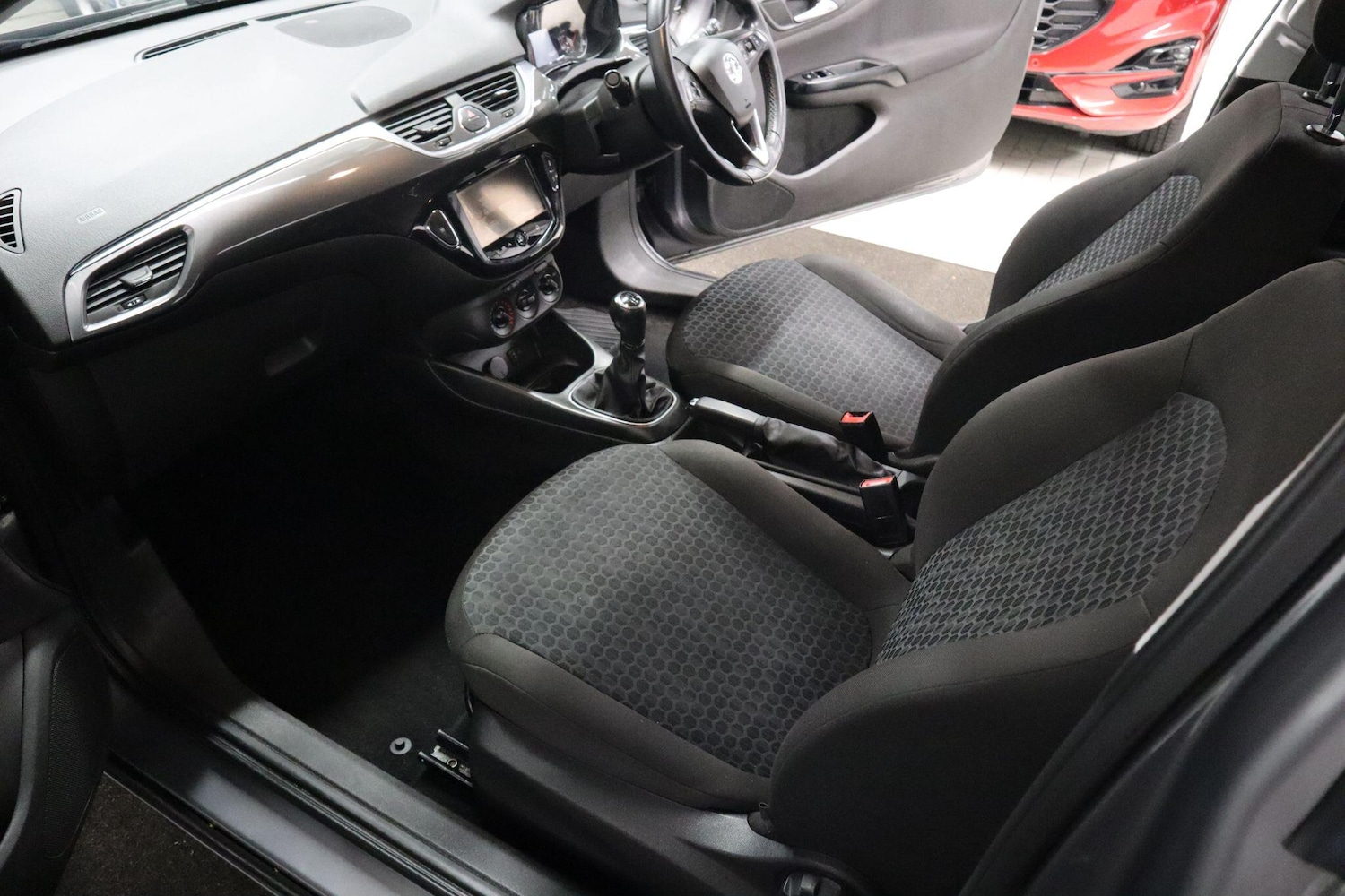 Used Vauxhall Corsa 2015 for sale - 77131446: Photo 18