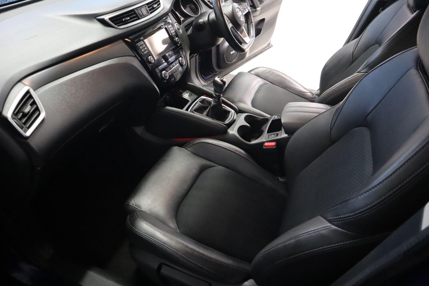 Used Nissan Qashqai for sale - 77586811: Photo 17