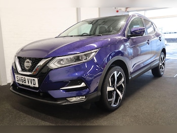 Used Nissan Qashqai 2018 for sale - 77586811: Photo