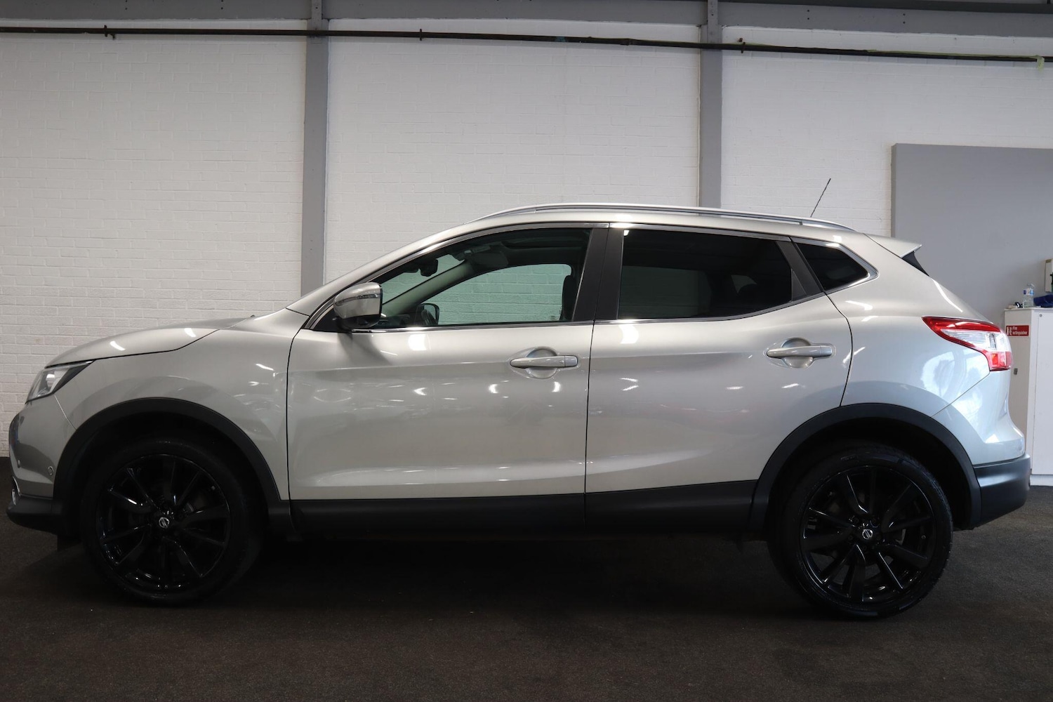 Used Nissan Qashqai 2015 for sale - 76389169: Photo 3