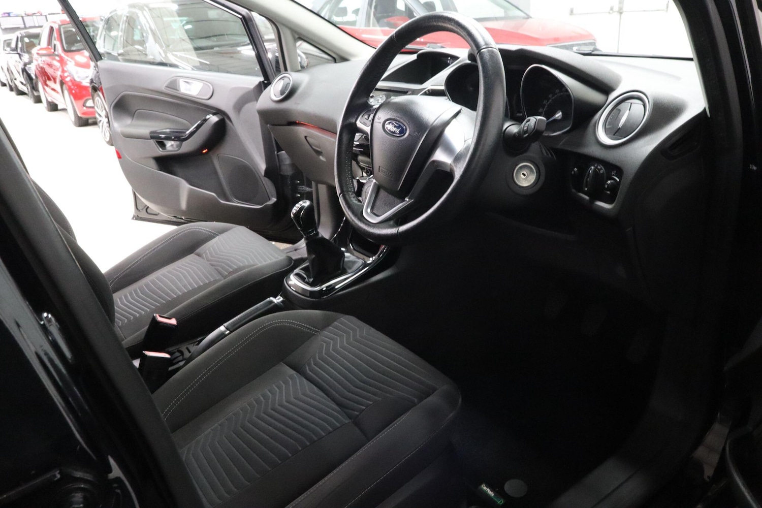 Used Ford Fiesta 2015 for sale - 77109690: Photo 11