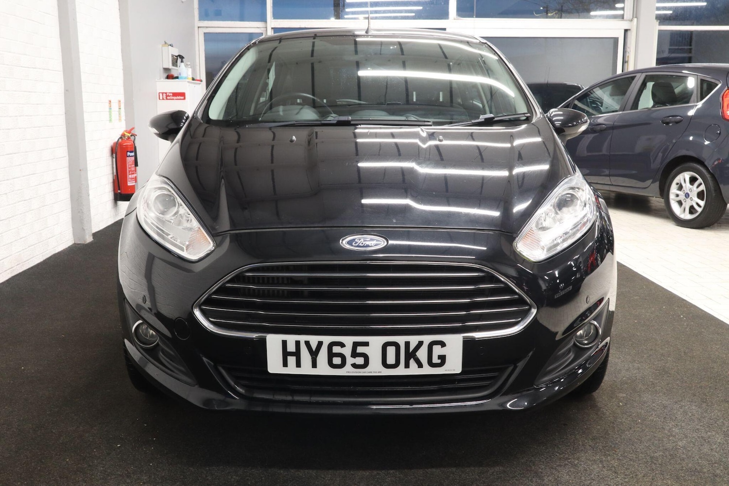 Used Ford Fiesta 2015 for sale - 77109690: Photo 2